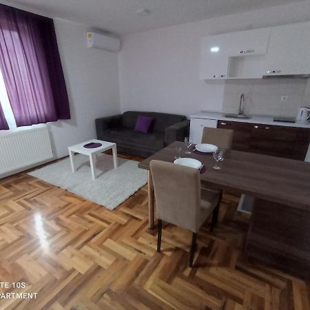 Sunny Apartment Ni Exterior foto
